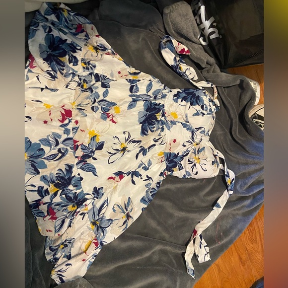 Floral dress - Picture 1 of 2